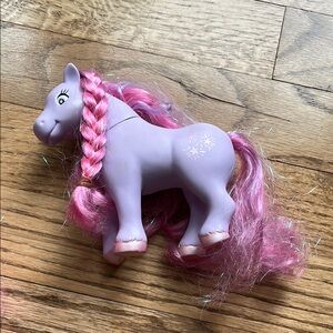 VINTAGE 1994 LANARD PURPLE HORSE PINK HAIR 5” x2